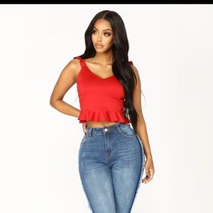 CROP TOP - RED